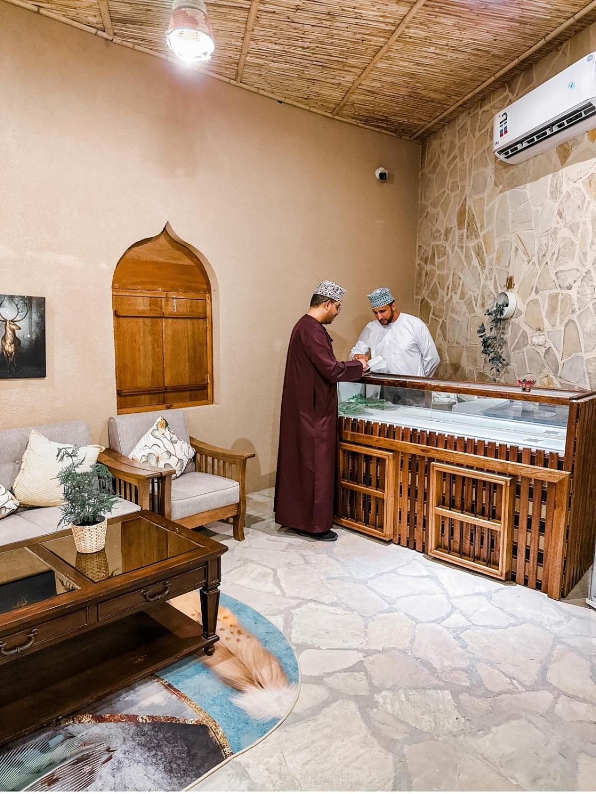 Alaqur View Inn نزل واجهة العقر Назва Экстерьер фото